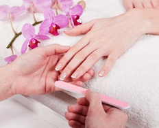 Manicure - Kosmetikstudio Yvonne - Sursee